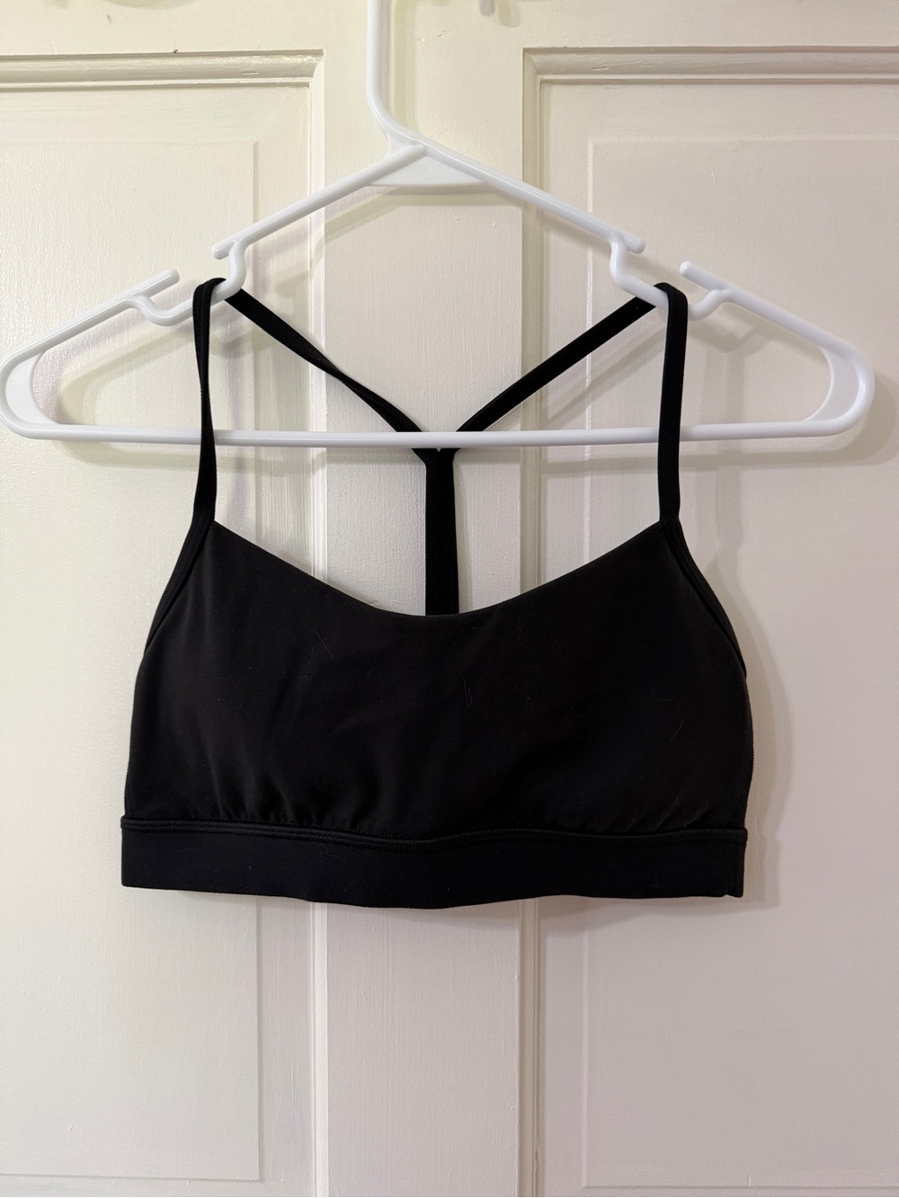 Lululemon Flow Y Bra Nulu Light Support Sports Bra